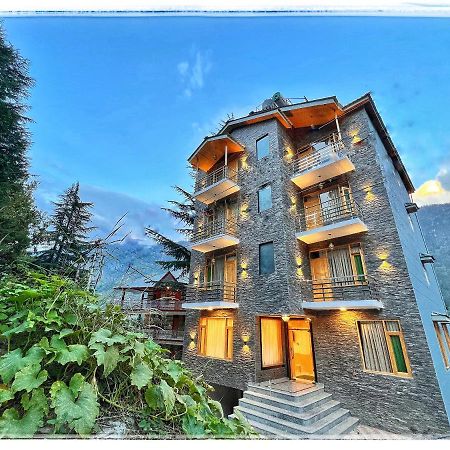 North Deodar Avenue, Manali Exterior photo