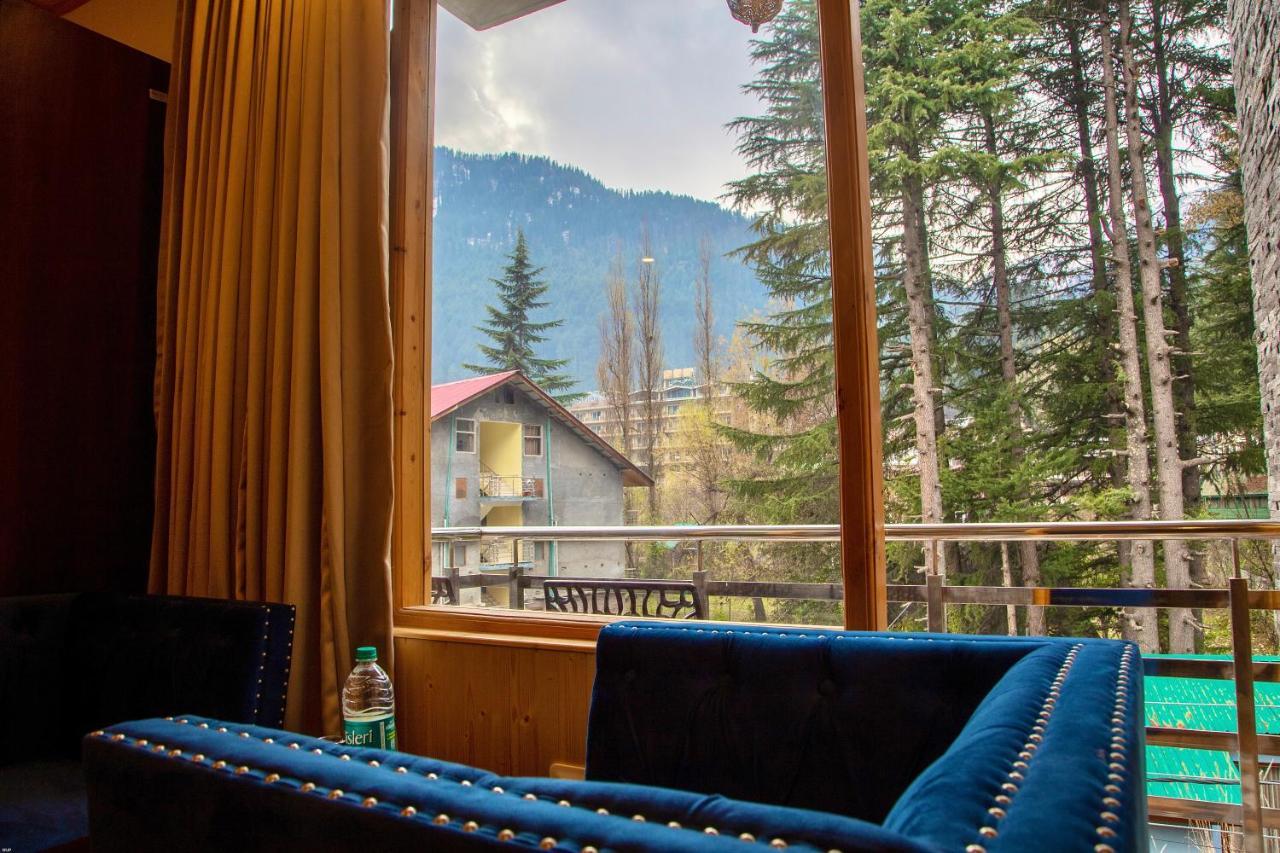 North Deodar Avenue, Manali Exterior photo